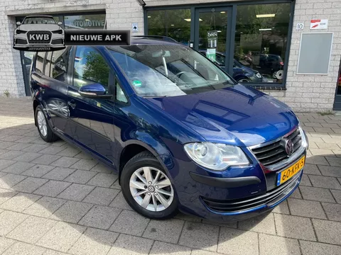 Volkswagen Touran 1.6 Trekhaak Nieuwe apk 4Nw banden Beurt NAP