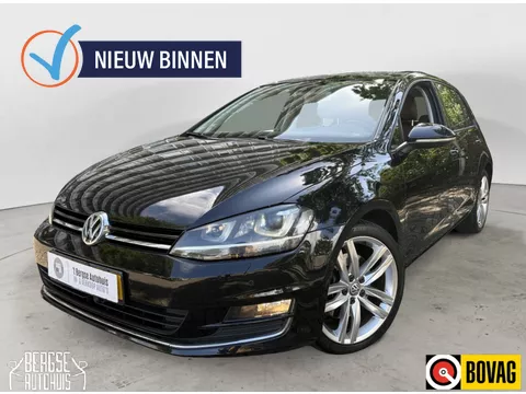 Volkswagen Golf 1.4 TSI ACT Highline DSG PANO ACC KEYLESS