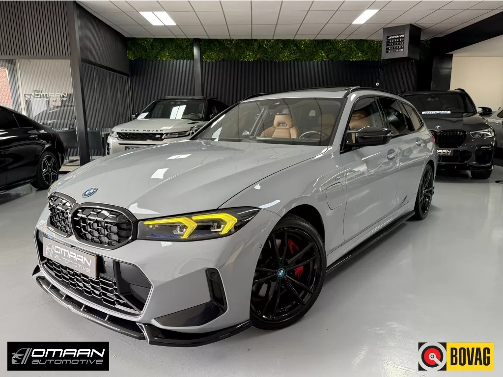 BMW 3 Serie Touring 330e xDrive M Sport Plus PANO