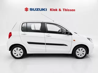 Suzuki Celerio Airconditioning weinig KM's 1.0 Comfort Trekhaak Originele radio/CD Electrische ramen