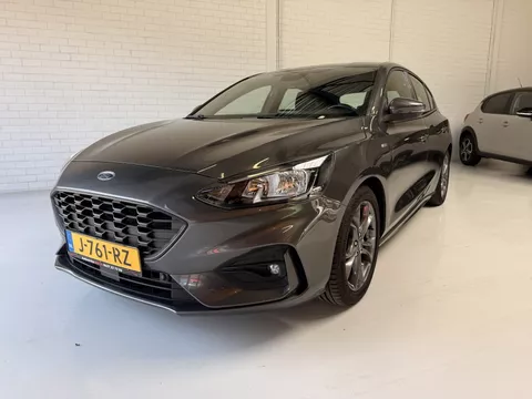 Ford Focus 1.0 EcoB. Tit. Bns ST Line | Automaat | Navi | Carplay | LED |