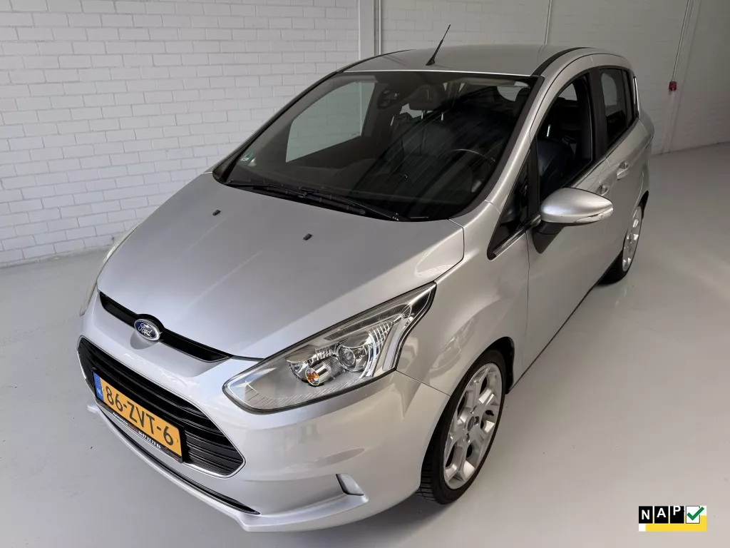 Ford B-MAX 1.0 EcoB. Titanium | Dealer onderhouden | Clima | Trekhaak |