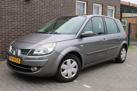 Renault Sc&eacute;nic 1.6-16V Business L- clima-navi-trekhaak