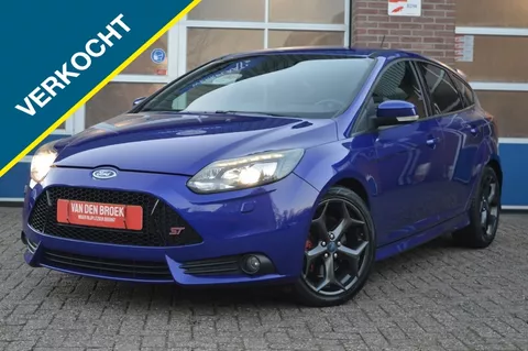 Ford Focus 2.0 EcoB. ST-2 | RECARO - NAVI - STOEL.VERW