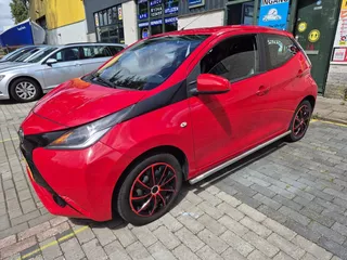 Toyota Aygo 1.0 VVT-i x-play