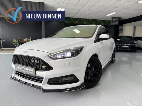 Ford Focus 2.0 ST-2 250PK 2016 RECARO MAXTON