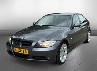 BMW 3-serie 320i High Executive