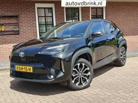 Toyota Yaris Cross 1.5 Hybrid Explore, CAMERA / STOELVERWARMING