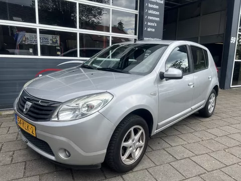 Dacia Sandero 1.2 Laur&eacute;ate Airco