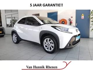 Toyota Aygo X 1.0 VVT-i Automaat First | Stoelverw | LED | Apple-Android |