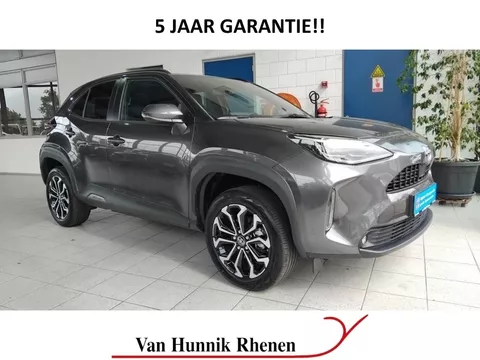 Toyota Yaris Cross 1.5 Style | Apple/Android | Panodak | Stoelverw | LED | HUD |
