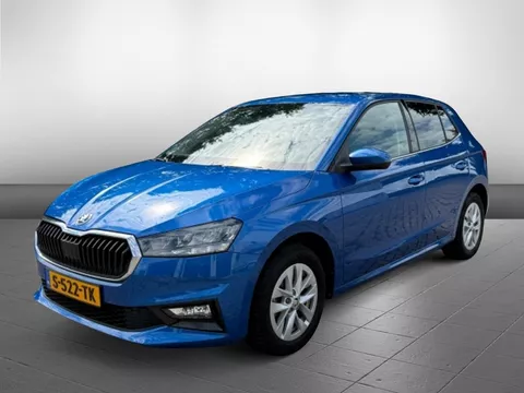&Scaron;koda Fabia Digital dashboard, Trekhaak