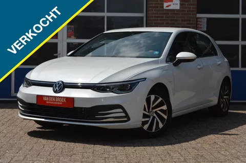 Volkswagen Golf 1.4 eHybrid Style | AUT - MEMORY