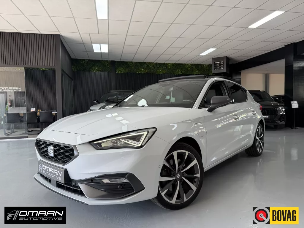 SEAT Leon 1.4 TSI FR e-Hybrid 204PK 2021 PANO ACC LANE SFEER