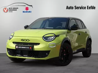 Fiat 600 1.2 Hybrid Sport | Alcantara | Stoelverwarming | Navigatie | Camera