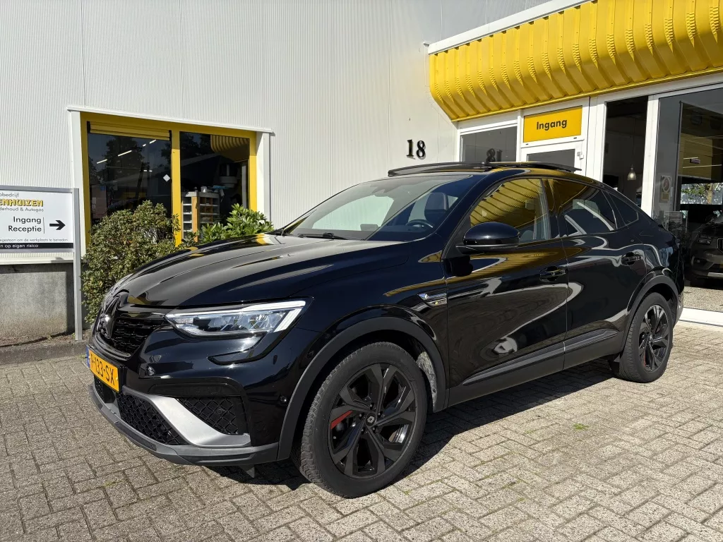 Renault Arkana 1.6 E-T H 145 RS Line Panoramadak Camera
