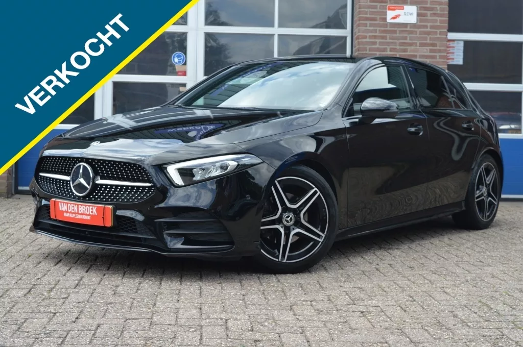 Mercedes-Benz A-Klasse 180 Solution AMG | AUT - CAMERA - NAVI