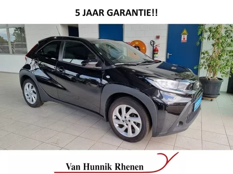 Toyota Aygo X 1.0 VVT-i First Automaat | Aplle/Android | Stoelverw | LED | Cam