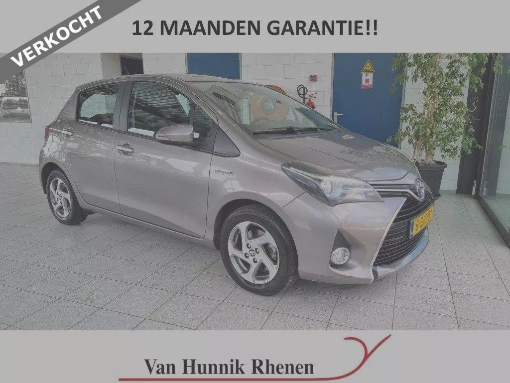 Toyota Yaris 1.5 Hybrid Lease | Navigatie | Cruise | LM Velgen | Climat | VERKOCHT