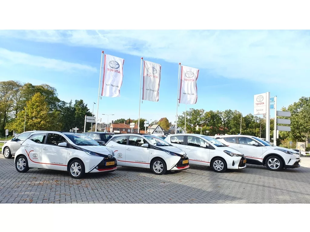 Toyota Aygo 1.0 VVT-i x-wave | Cabrio | Airco | Begrenzer | Bluetooth | Came