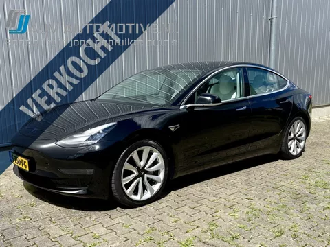 Tesla Model 3 Long Range AWD 75kWh FULL SELF DRIVING / TREKHAAK
