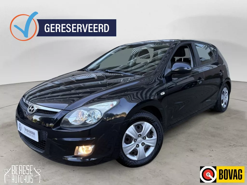 Hyundai i30 1.6i Dynamic Cruise Clima Elek.R