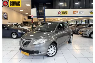 Lancia Ypsilon 0.9 TwinAir Silver Bovag Garantie NAP Airco