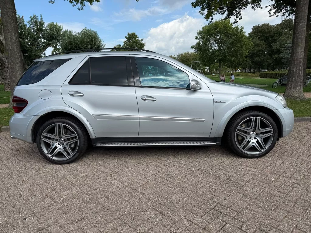 Mercedes-Benz M-Klasse AMG 63
