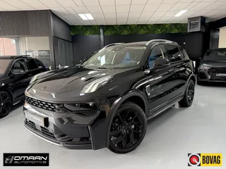 Lynk &amp; Co 01 1.5 Plug-in Hybrid 261PK BLACK EDITION 360 VOL