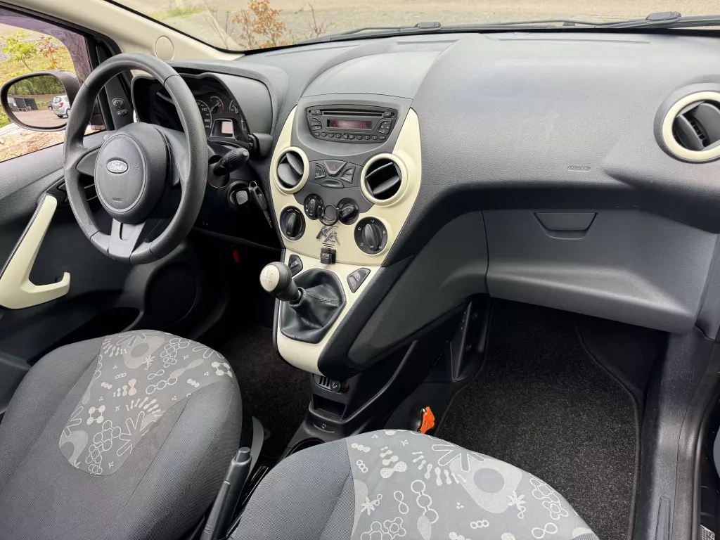 Ford Ka 1.2 Cool & Sound s/s Airco Aux Lmv Nap Ford Ka 1.2 Cool & Sound s/s Airco Aux Lmv Nap