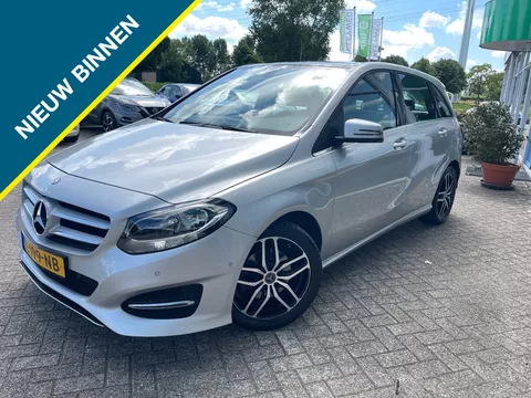 Mercedes-Benz B-Klasse 180 Ambition, Aut, Pano, Nav, Stoelverw. PDC v+a