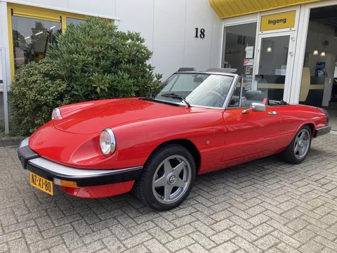 Alfa Romeo Spider 2.0 Veloce