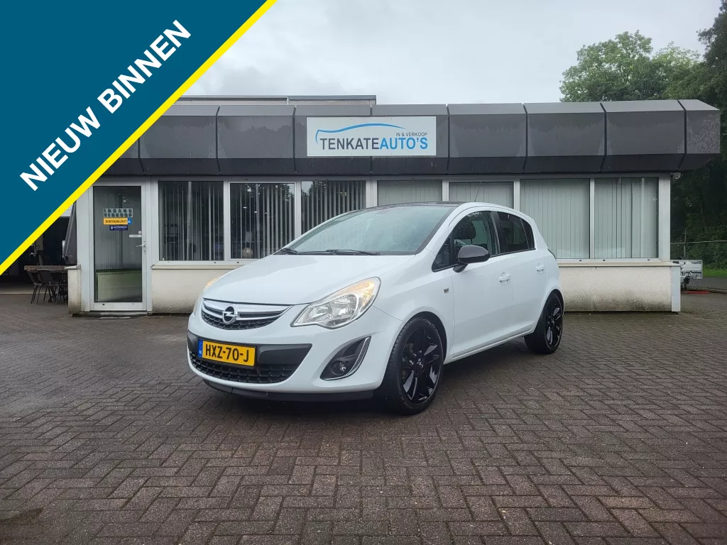 Opel Corsa 1.2-16V Cosmo Eerste eigenaar Airco Cruise control 17 Inch Licht