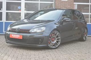 Volkswagen Golf 2.0 GTI Edition 35 | AUT - STAGE2 - LEDER