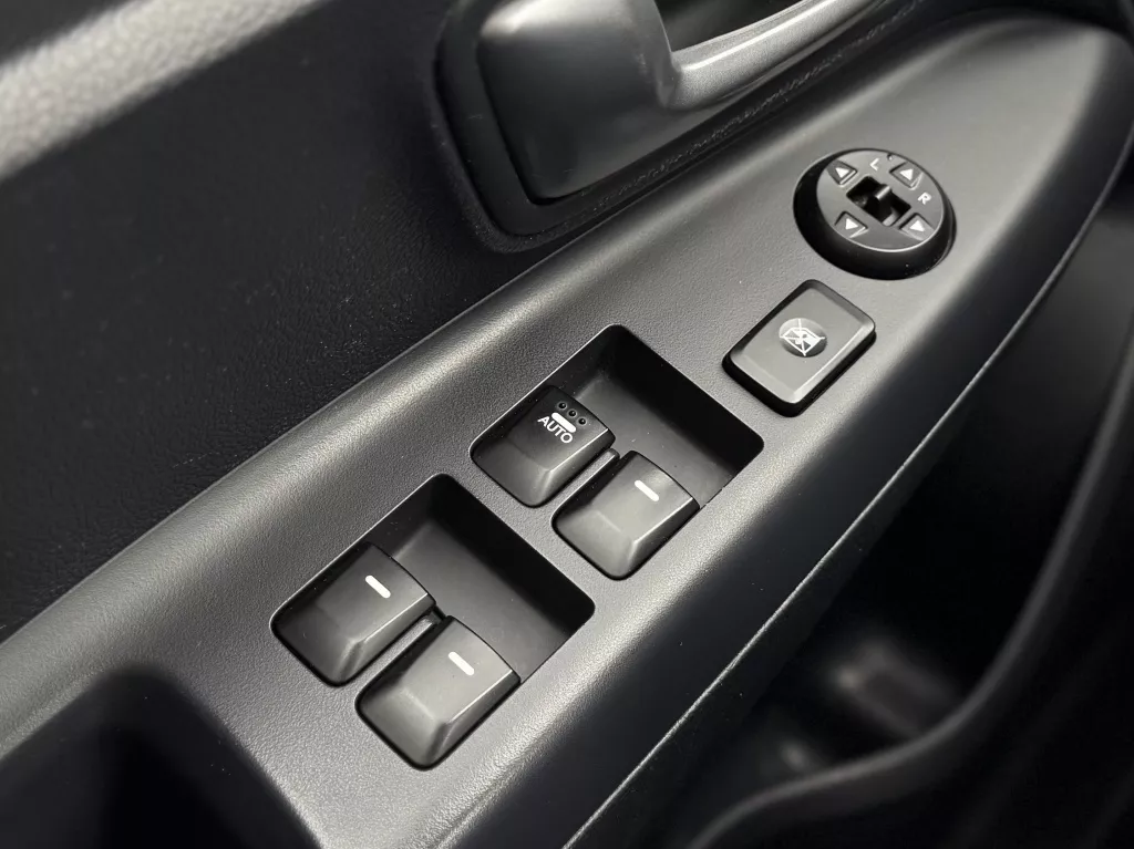 Kia Rio 1.2 CVVT Comf. Pack Airco Navi Lmv BT Nap Kia Rio 1.2 CVVT Comf. Pack Airco Navi Lmv BT Nap