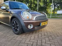 MINI Clubman 1.6 Cooper Chili Nieuwe apk Let op motor is niet goed. Airco Lic Foto