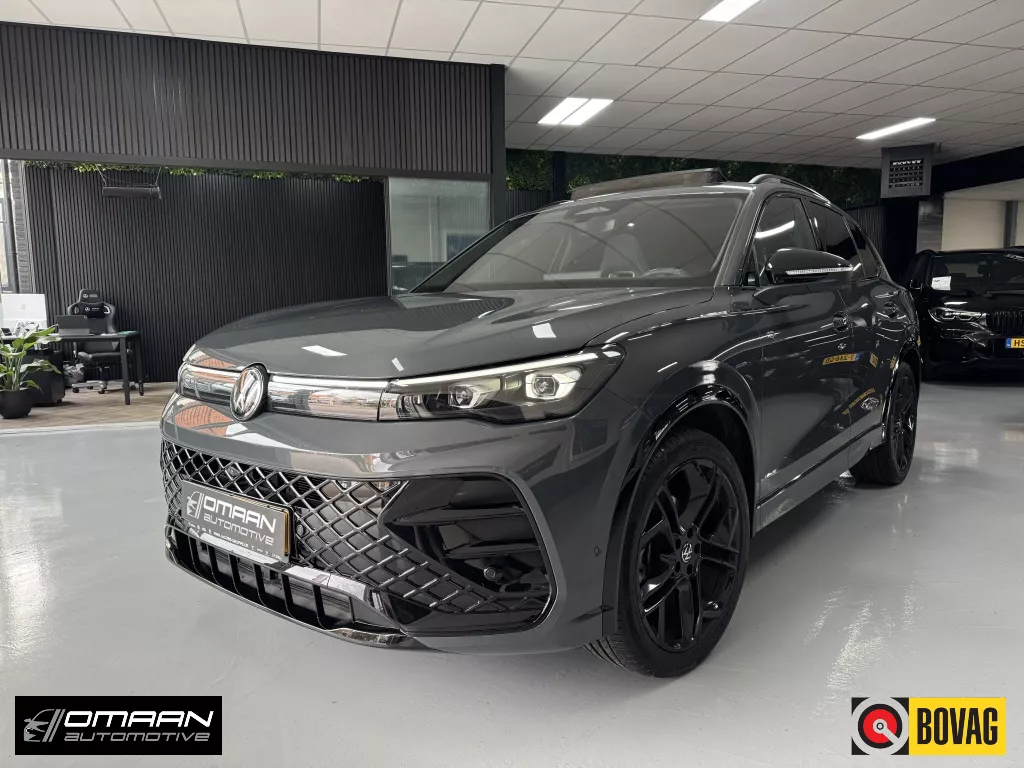 Volkswagen Tiguan 1.5 eTSI R-Line PANO HUD 360 LANE