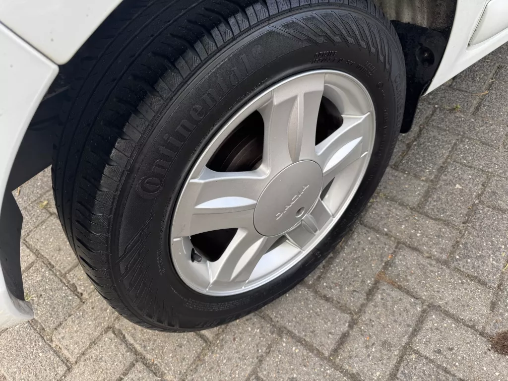 Dacia Sandero 1.2 Blackline Airco Pdc Lmv Nap Dacia Sandero 1.2 Blackline Airco Pdc Lmv Nap