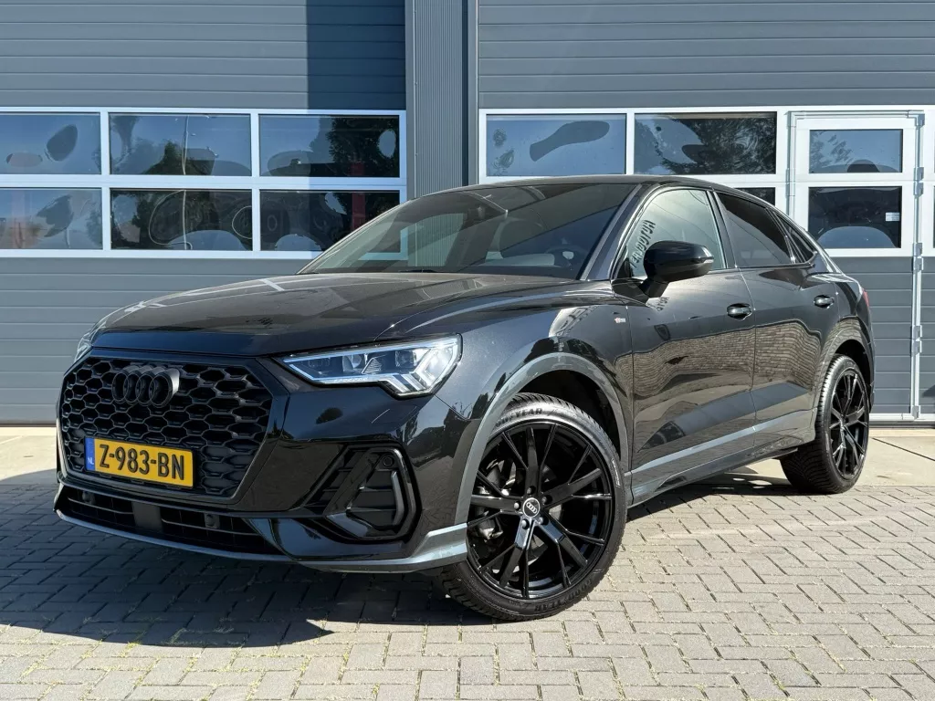 Audi Q3 S-line Black Edition Sportback 35 TFSI S Edition