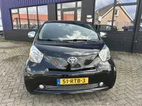 Toyota iQ 1.0 VVTi Comfort Foto