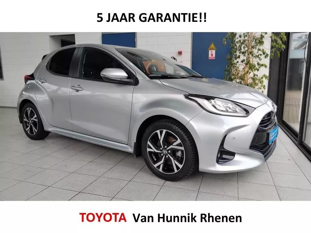 Toyota Yaris 1.5 Style | Park sensoren | Dodehoek detector | Apple/Android |