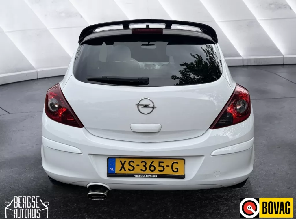 Opel Corsa 1.2 16V Edition Airco Lmv Opel Corsa 1.2 16V Edition Airco Lmv