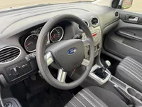 Ford FOCUS Wagon 1.6 Trend Airco Pdc Nap Foto