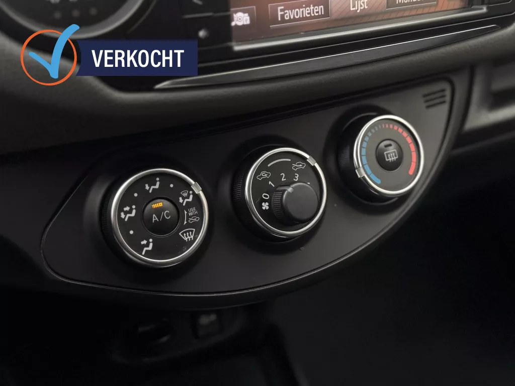Toyota Yaris 1.0 VVT-i Now Airco Elek.R Bt Toyota Yaris 1.0 VVT-i Now Airco Elek.R Bt