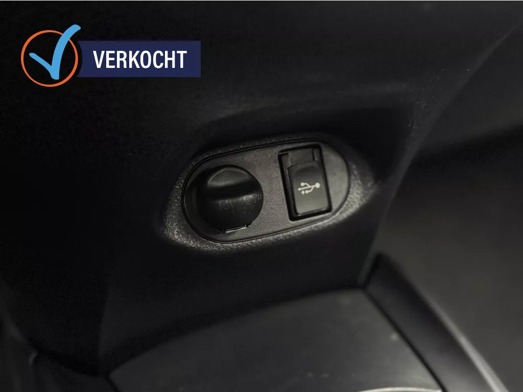 Toyota Yaris 1.0 VVT-i Now Airco Elek.R Bt Toyota Yaris 1.0 VVT-i Now Airco Elek.R Bt