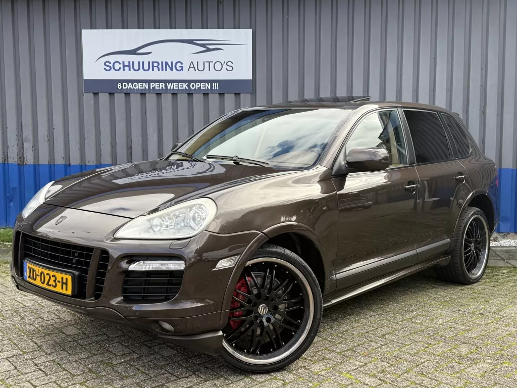 Porsche Cayenne 4.8 GTS 8 cilinder schuifdak Youngtimer Porsche Cayenne 4.8 GTS 8 cilinder schuifdak Youngtimer