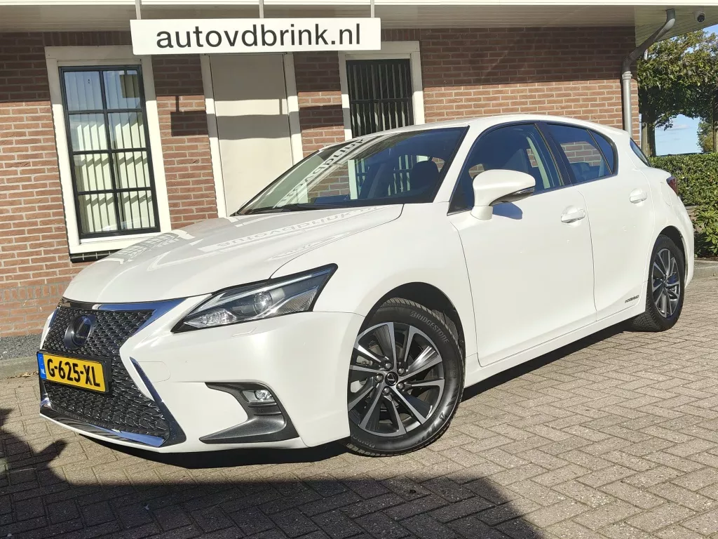 Lexus CT 200h Edition 30, CAMERA / NAVI / DEALER ONDERHOUDEN