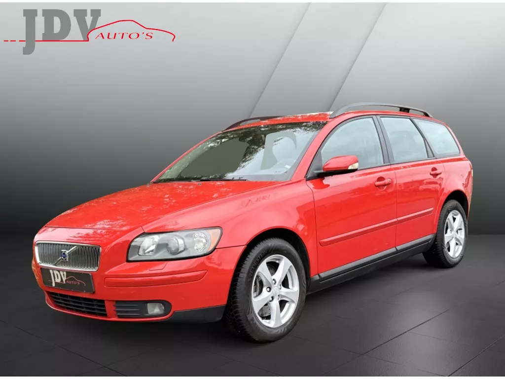 Volvo V50 2.5 T5 AWD Momentum trekhaak airco 220 PK