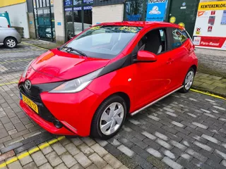 Toyota Aygo 1.0 VVT-i x-play