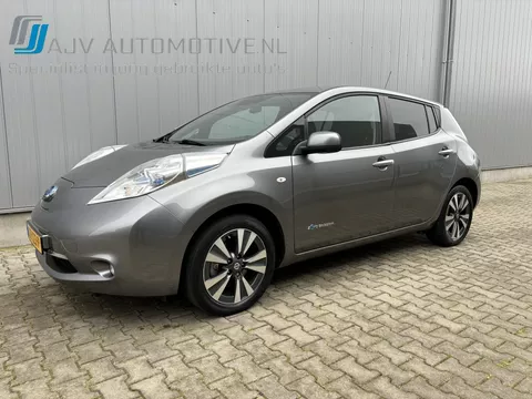 Nissan Leaf TEKNA 30 kWh &euro;2000,- SUBSIDIE* LEDER INCL BTW / NAV